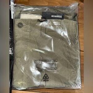 Brand new Buck Mason Cargo Pants
